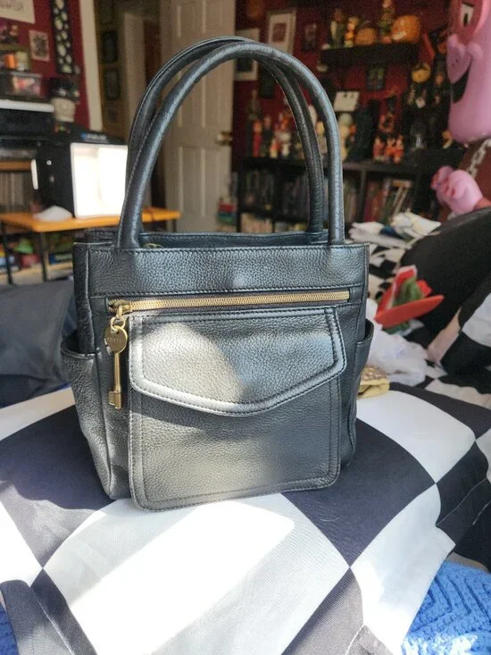 Fossil Black Pebbled Leather Tote Bag | Gold Key Charm | 1954 - Picture 2 of 7